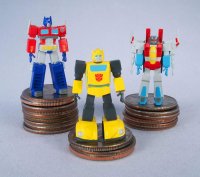 Worlds Smallest Transformers Micro Action Figures Optimus Prime, Bumblebee, Starscream (1).jpg